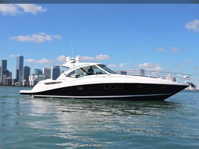 miami yacht rental with jacuzzi